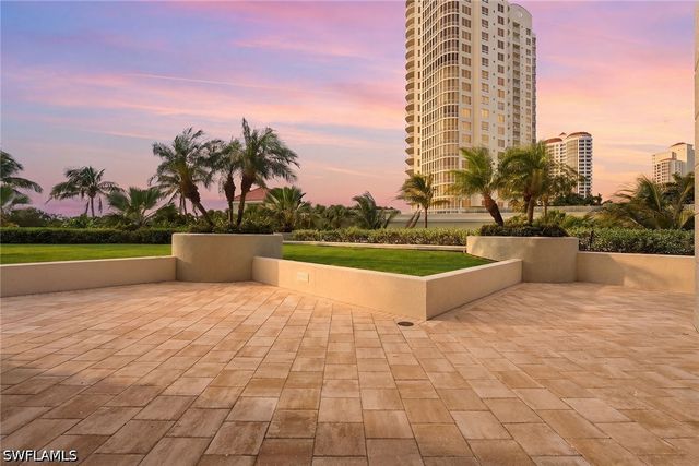 4801 Bonita Bay BLVD 204, Bonita Springs, FL 34134