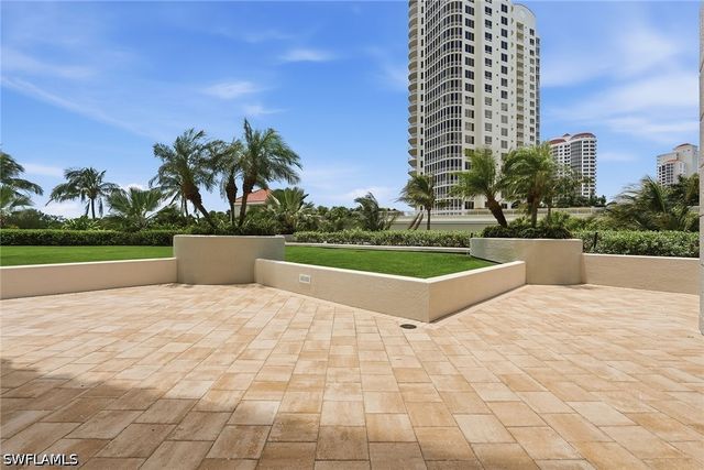 4801 Bonita Bay BLVD 204, Bonita Springs, FL 34134