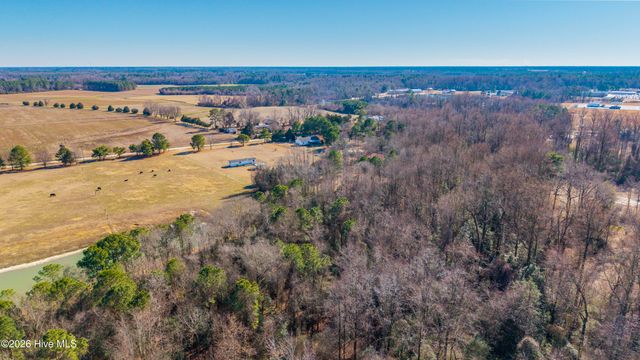 4048 Bob Stroud Road, Pink Hill, NC 28572