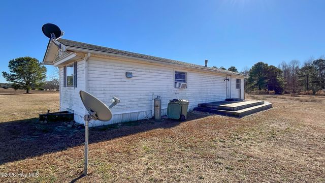 4048 Bob Stroud Road, Pink Hill, NC 28572