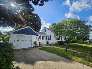 11 Jones Avenue, Pawtucket, RI 02861