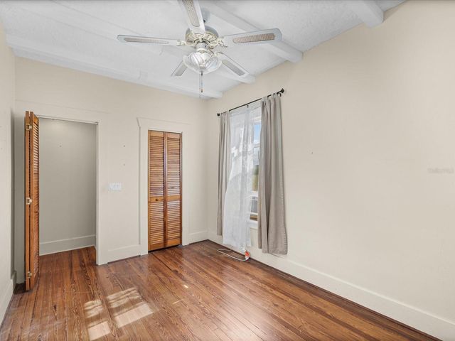 6639 49TH AVENUE N, St Petersburg, FL 33709