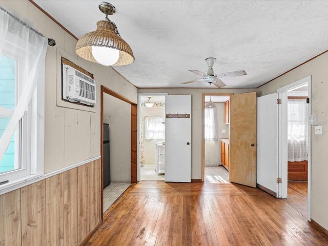 6639 49TH AVENUE N, St Petersburg, FL 33709