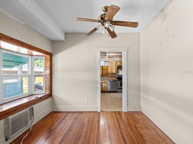 6639 49TH AVENUE N, St Petersburg, FL 33709