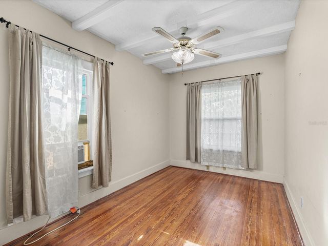 6639 49TH AVENUE N, St Petersburg, FL 33709