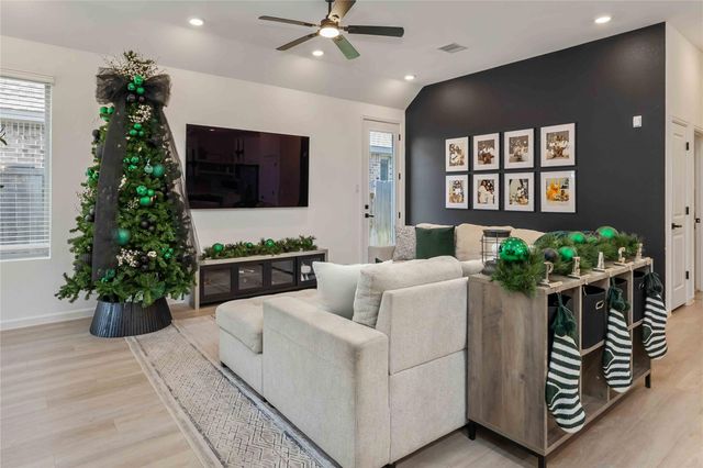 12315 Sterling Oak Drive, Houston, TX 77044