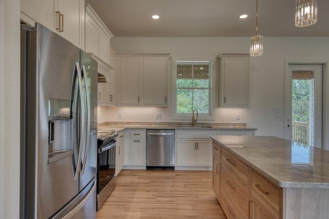 124 Meadow Brooke Lane, Young Harris, GA 30582