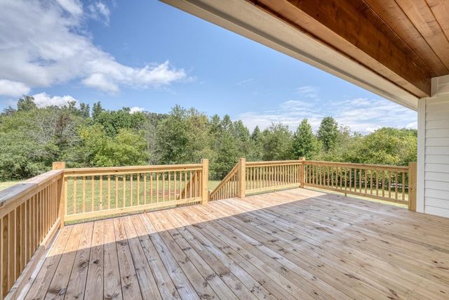 124 Meadow Brooke Lane, Young Harris, GA 30582