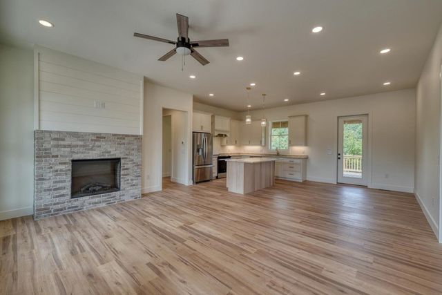 124 Meadow Brooke Lane, Young Harris, GA 30582