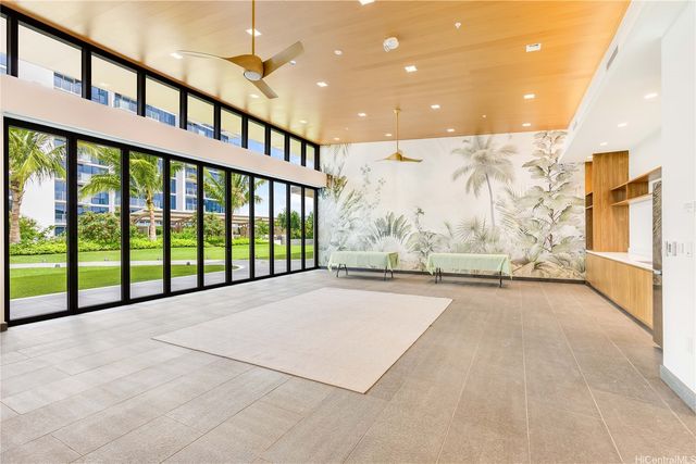 1515 Liona Street 308, Honolulu, HI 96814