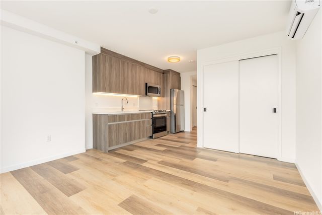 1515 Liona Street 308, Honolulu, HI 96814