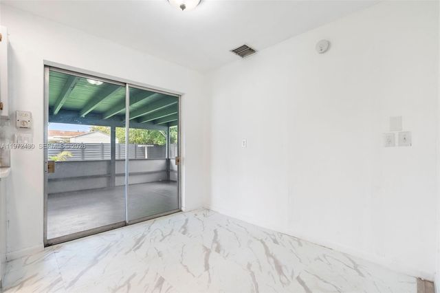 710 N 65th Ter, Hollywood, FL 33024