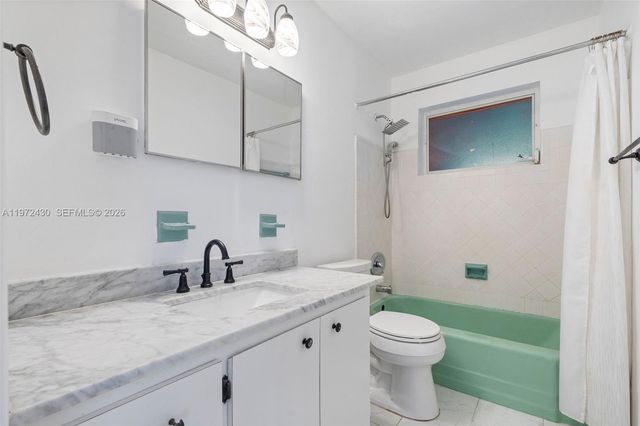 710 N 65th Ter, Hollywood, FL 33024