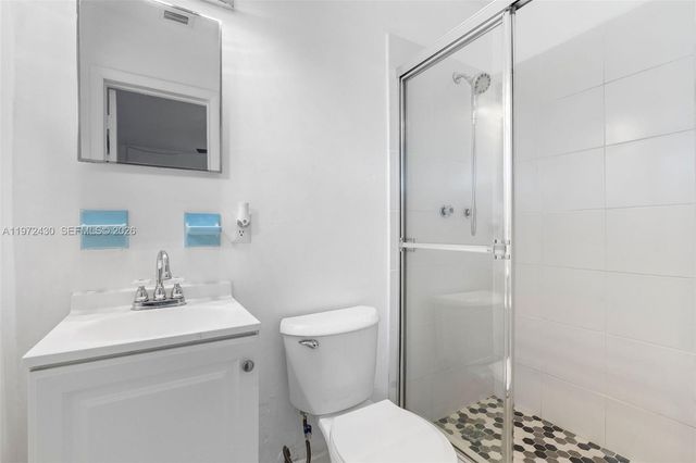 710 N 65th Ter, Hollywood, FL 33024