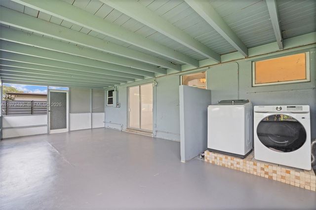 710 N 65th Ter, Hollywood, FL 33024