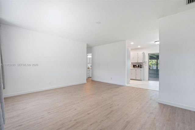 710 N 65th Ter, Hollywood, FL 33024