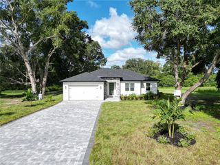 3931 OAK POINTE, Lady Lake, FL 32159
