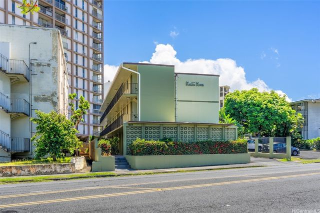 1430 Wilder Avenue, Honolulu, HI 96822