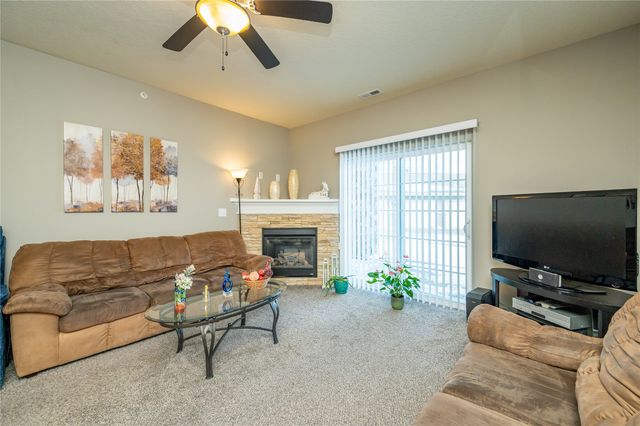 8350 Ep True Parkway 3102, West Des Moines, IA 50266