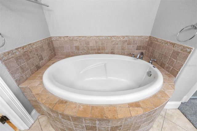 6039 PRINTERY STREET 101, Tampa, FL 33616