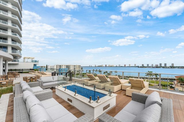 220 Lake Shore Drive 1010, Lake Park, FL 33403