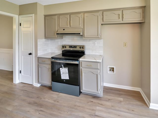 282 BENDIGO DR, Memphis, TN 38018
