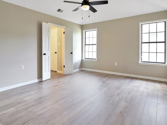 282 BENDIGO DR, Memphis, TN 38018
