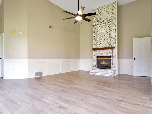 282 BENDIGO DR, Memphis, TN 38018