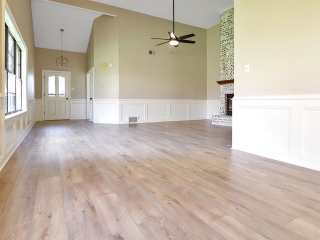 282 BENDIGO DR, Memphis, TN 38018