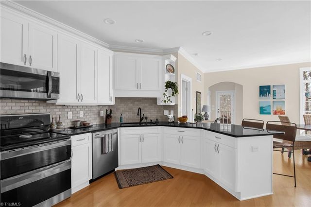 6706 Buckley Drive, Summerfield, NC 27358