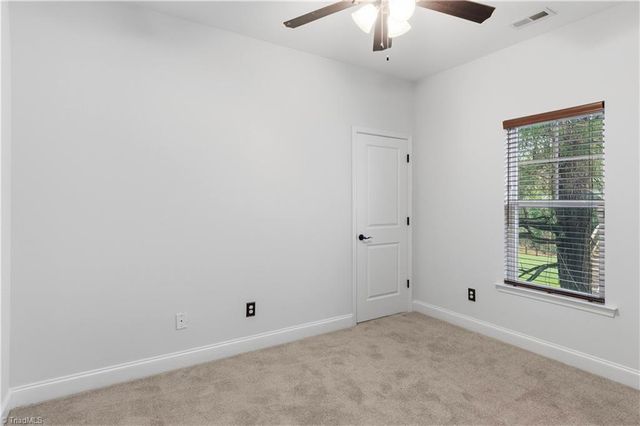 290 Tipperary Lane, Winston-salem, NC 27104