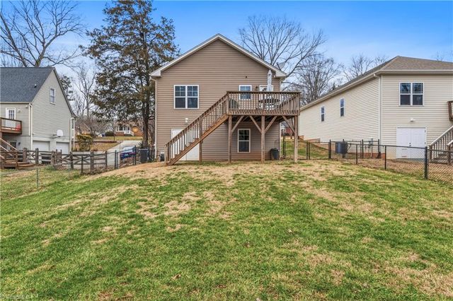 290 Tipperary Lane, Winston-salem, NC 27104