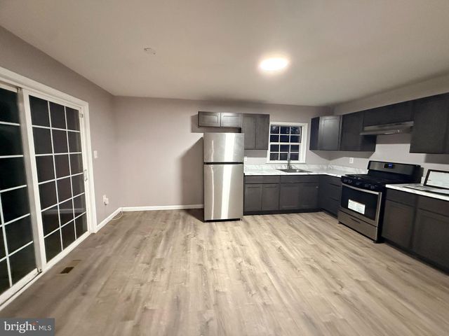 138 EDWARDS DR, Gloucester City, NJ 08030