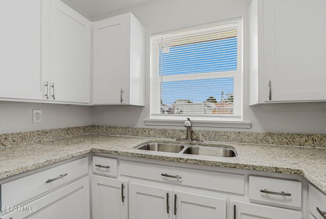 3413 RUTHERGLEN Street, El Paso, TX 79936