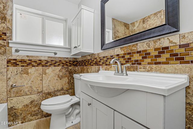 3413 RUTHERGLEN Street, El Paso, TX 79936