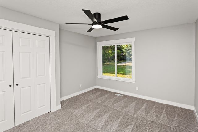 3845 Sherman Boulevard, Des Moines, IA 50310