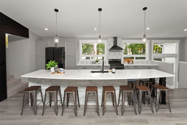 3845 Sherman Boulevard, Des Moines, IA 50310