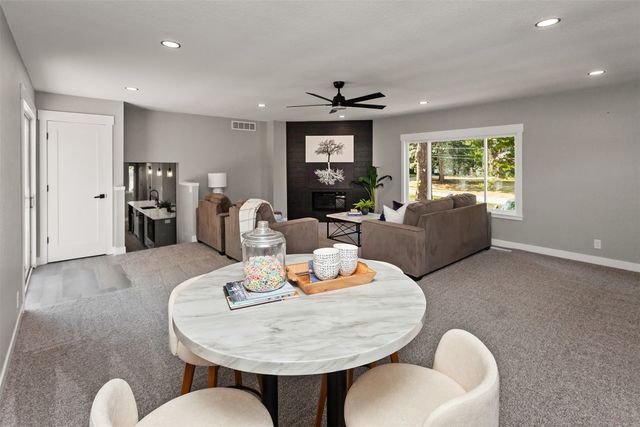 3845 Sherman Boulevard, Des Moines, IA 50310