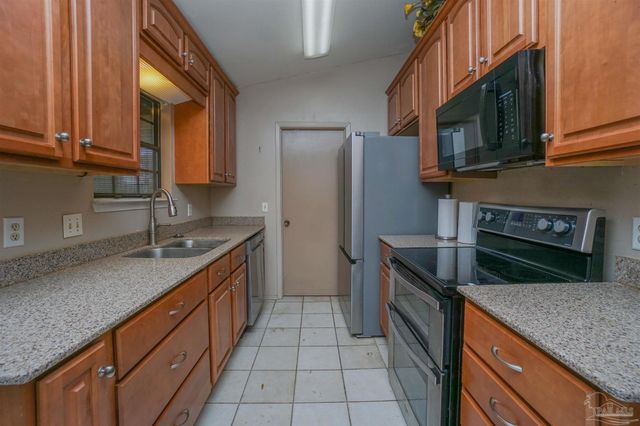 4763 Lanett Dr, Pensacola, FL 32526