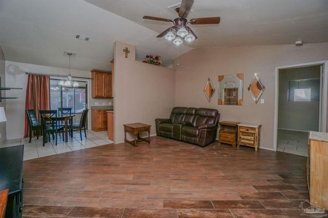 4763 Lanett Dr, Pensacola, FL 32526