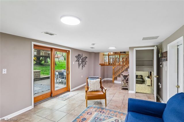 944 Wallwood Drive, Copley, OH 44321