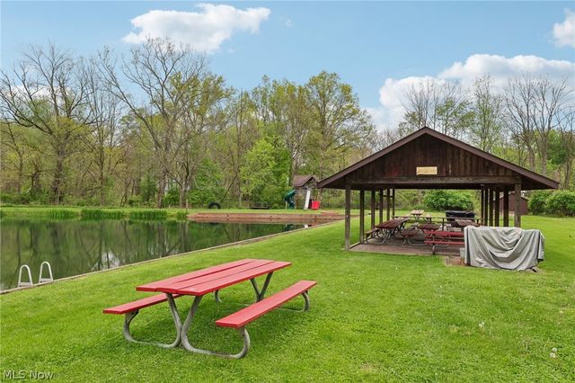 944 Wallwood Drive, Copley, OH 44321