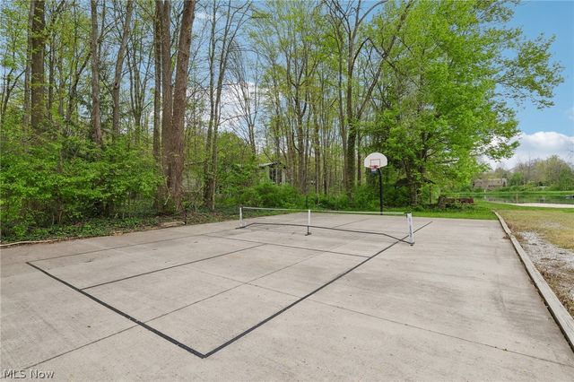 944 Wallwood Drive, Copley, OH 44321