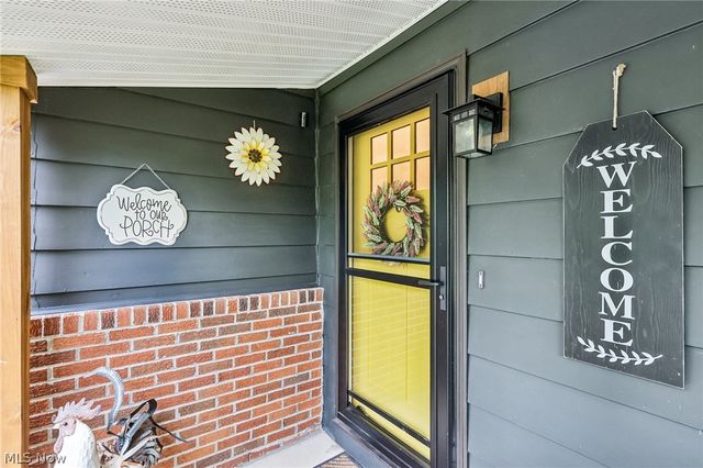 944 Wallwood Drive, Copley, OH 44321