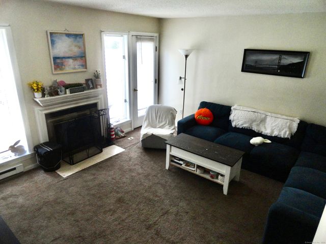 1275 Winsted Road 101, Torrington, CT 06790