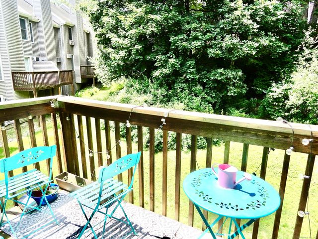 1275 Winsted Road 101, Torrington, CT 06790