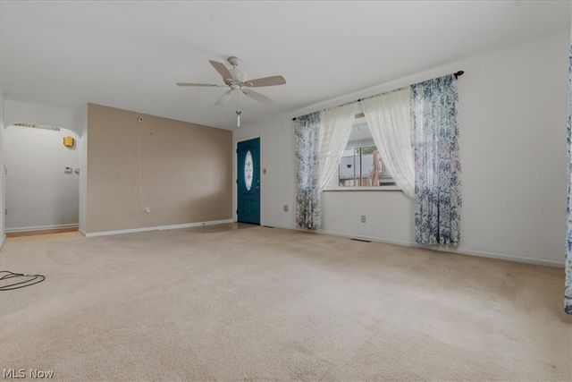 609 27th Street, Vienna, WV 26105