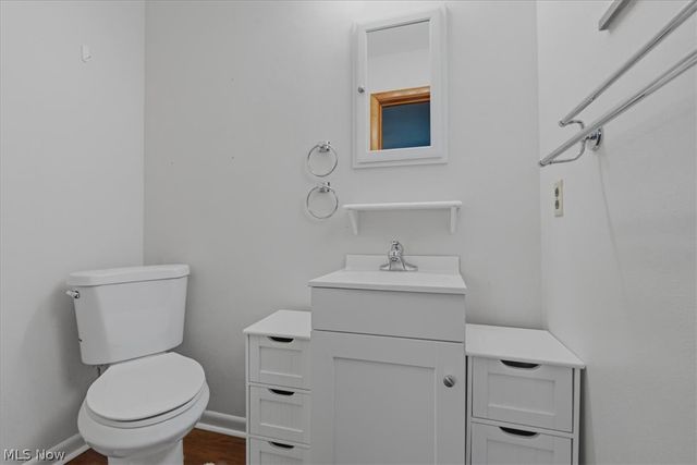 609 27th Street, Vienna, WV 26105