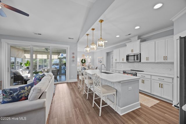 417 Beaumont Oaks Drive, Wilmington, NC 28411