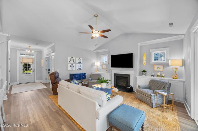 417 Beaumont Oaks Drive, Wilmington, NC 28411